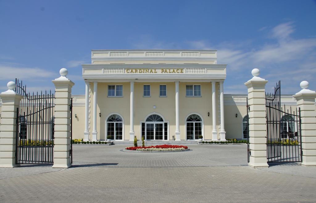 Parisel Palace Centrum Konferencyjno-Wypoczynkowe Klimki Pod Lukowem Exterior photo